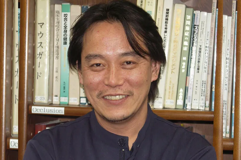 歯科技工士 藤尾 明