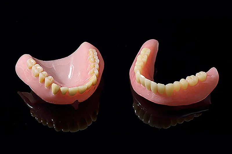 レジン床の入れ歯