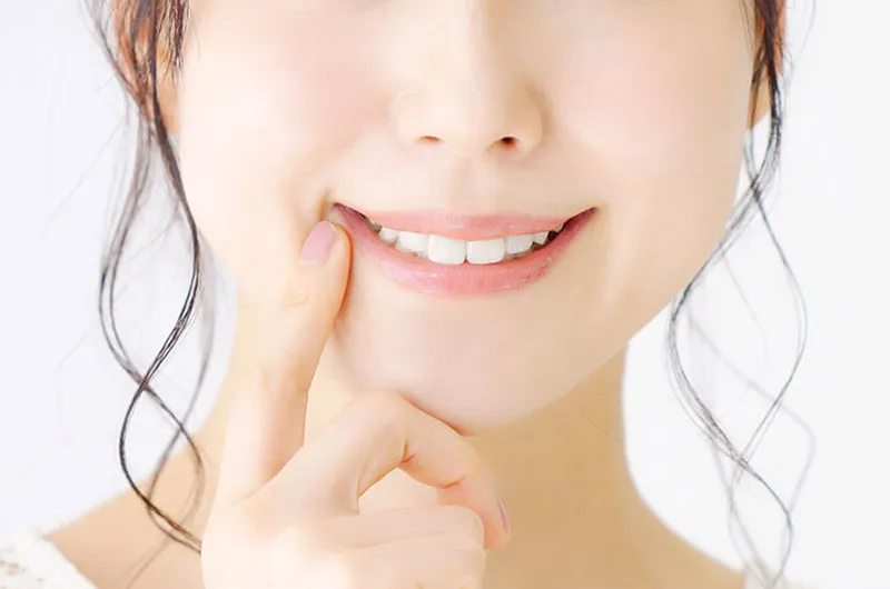 歯科クリニックで歯を白くするオフィスホワイトニング